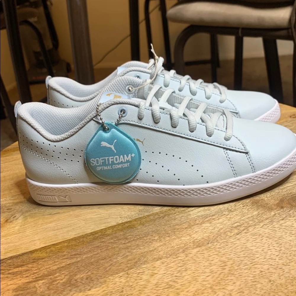 Brand new puma tennis shoes